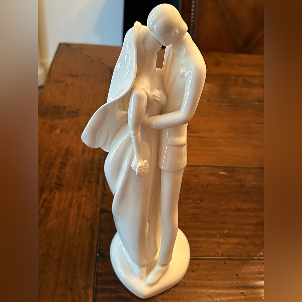 Exquisite vintage Royal Daulton hand made figurine. “Wedding Day beautiful gift